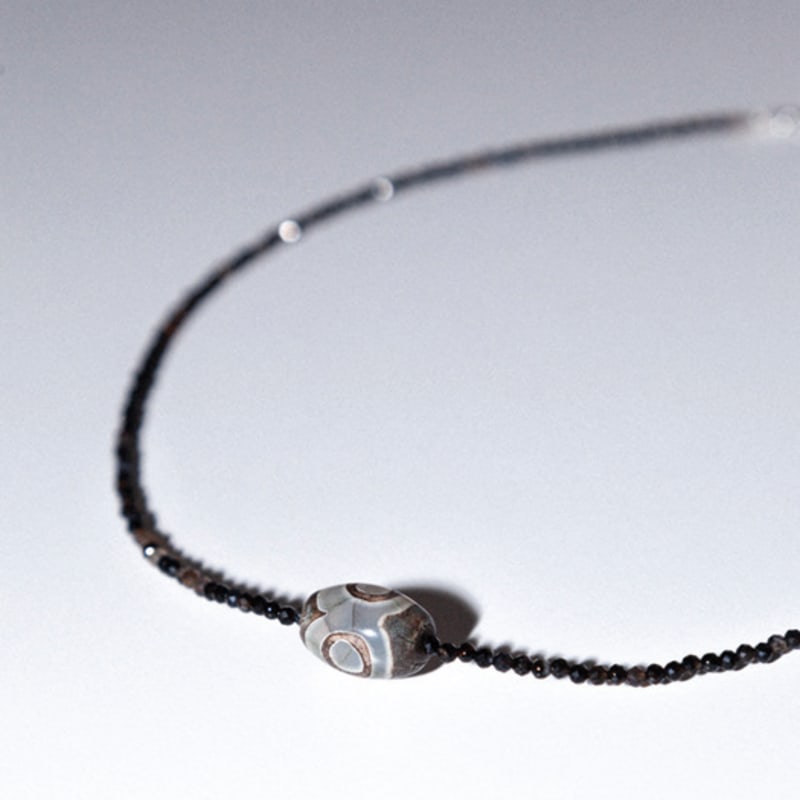 ORIENTAL TOUCH NECKLACE
