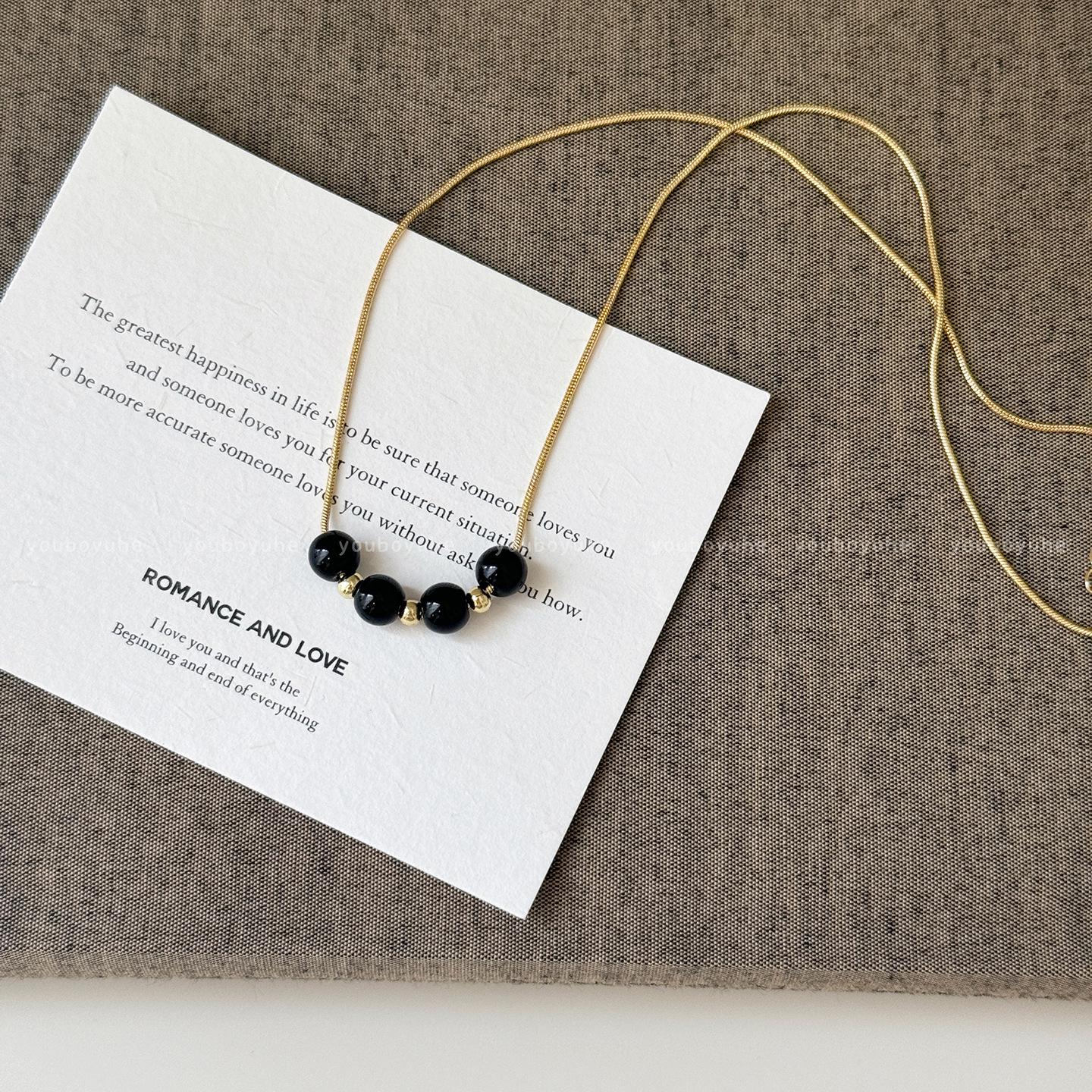 

Korean-Style Tiger Eye Stone Layered Necklace: Women s Luxury Sweater Chain, Niche Exquisite Accessory