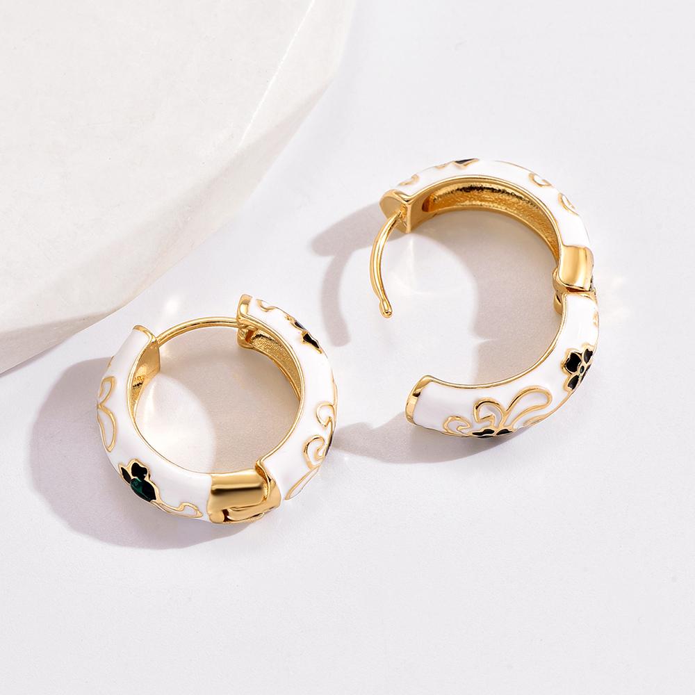 Vintage Colorful Enamel Flowers Huggies Earrings for Women Girls Gold Plated Round Circle Hoop Earrings Female Classic Jewelry