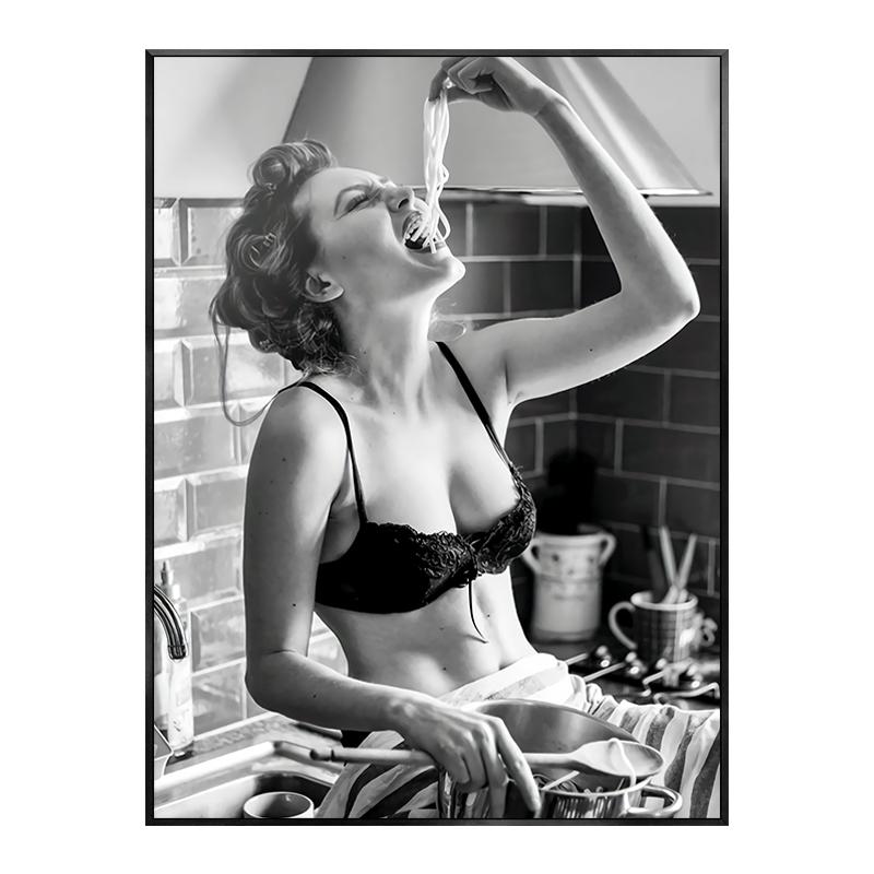 

Черно-белые винтажные картины, модный женский постер с роскошным автомобилем, скандинавский холст, картина, настенное искусство, современный домашний декор для гостиной 21x30cm No Framed