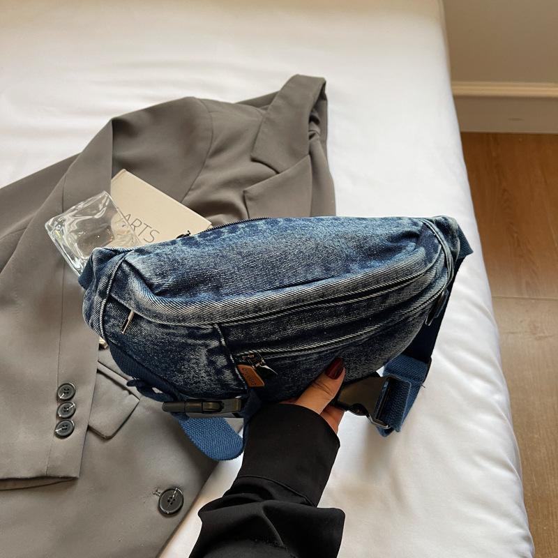 2025 autumn new denim crossbody breast bag women's leisure sports portable travel chest bag fashionable and simple