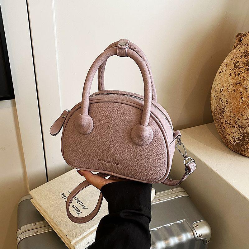 

Exquisite Mini Super Popular Small Bag Women 2025 New Summer All-Match Messenger Bag Popular Popular Portable Small Carrying Bag Purple without pendant