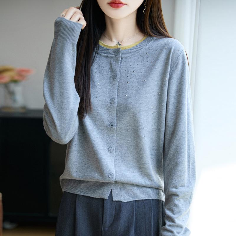 

Весенне-осенний новый вязаный кардиган с круглым вырезом и длинными рукавами, женский вязаный свитер с цветным блочным воротником из страз и свободным верхом XL серый