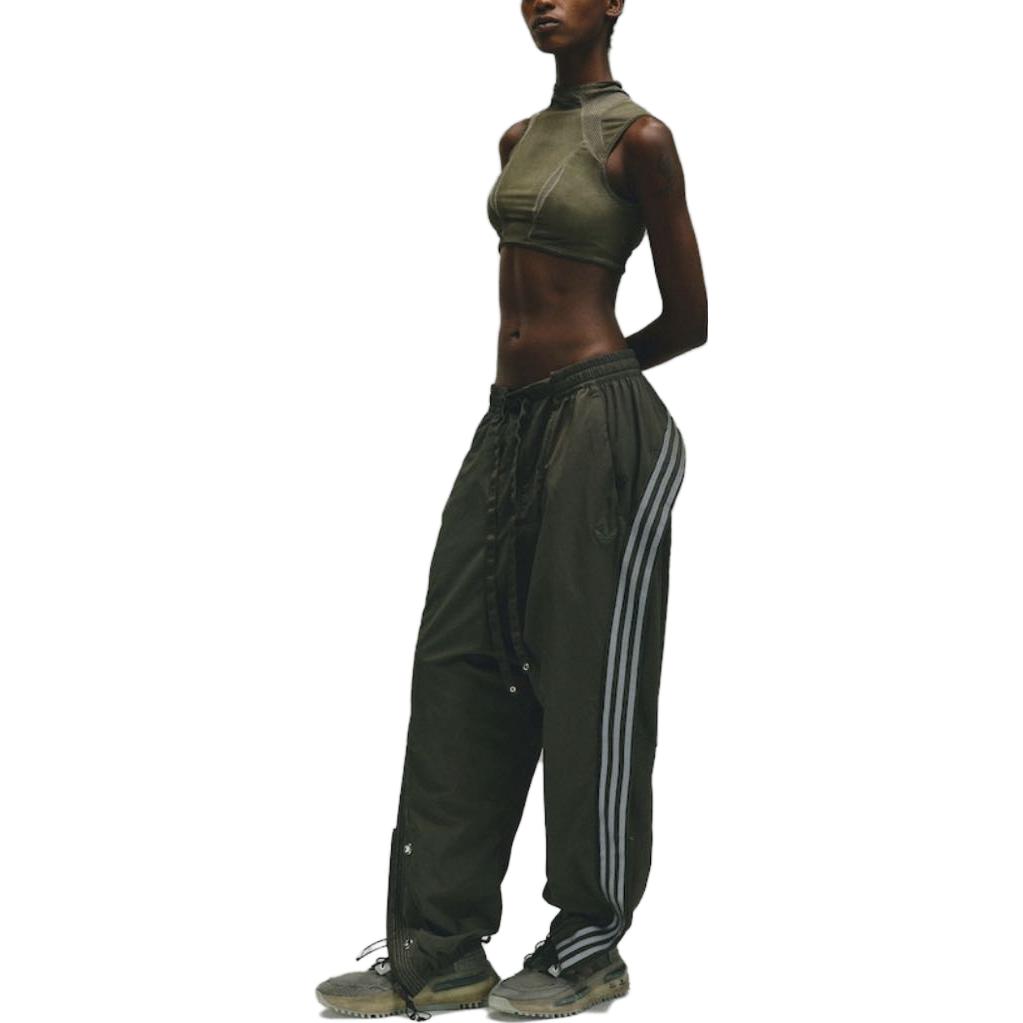 adidas Originals X Hamcus Kolaboracja Jesień/Zima 23 Trzy Paski Guziki Zatrzaskowe Boczne Sportowe Długie Spodnie Spodnie Unisex Ciemno-Oliwkowo-Zielone IX7078