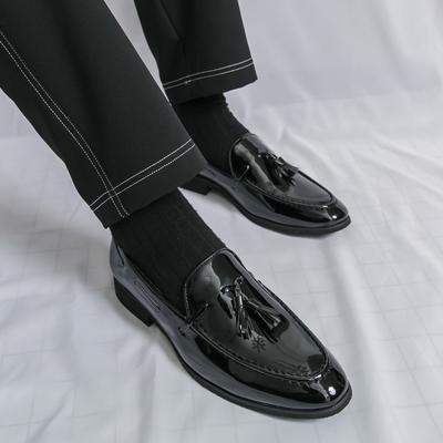 Fashion Brand Tassel Loafers Shoes Men Slip On Driving Mens Comfortable Leather Shoes Men Wedding Fashion Trends Business Casual Shoes