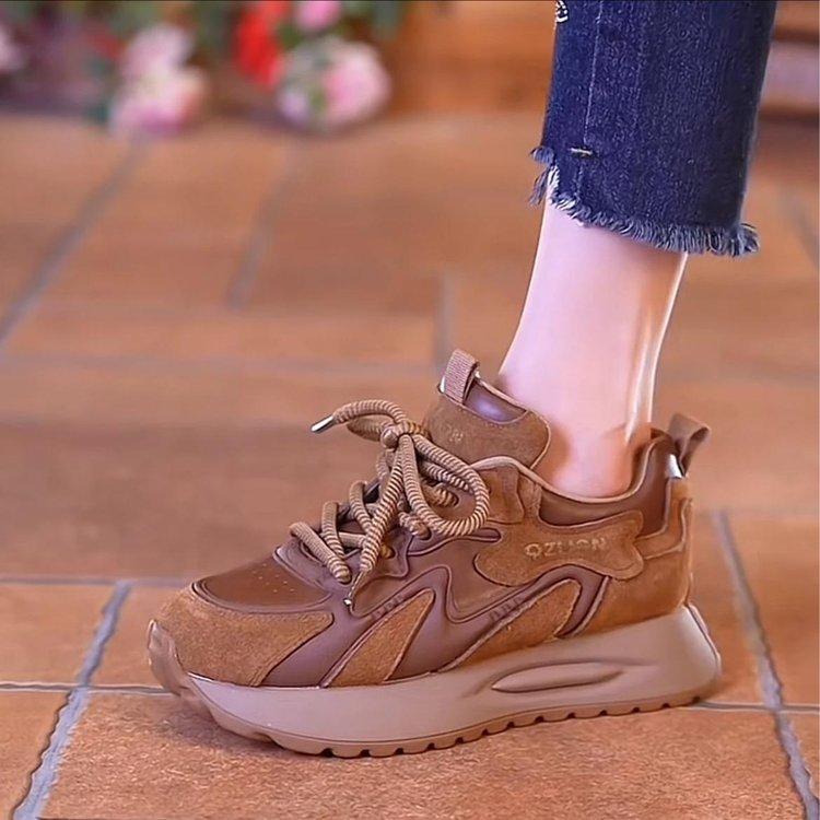 

Туфли на платформе для папы, женская, 2024 года, новая мода, универсальная спортивная повседневная обувь, бархатные теплые высокие хлопковые туфли 35