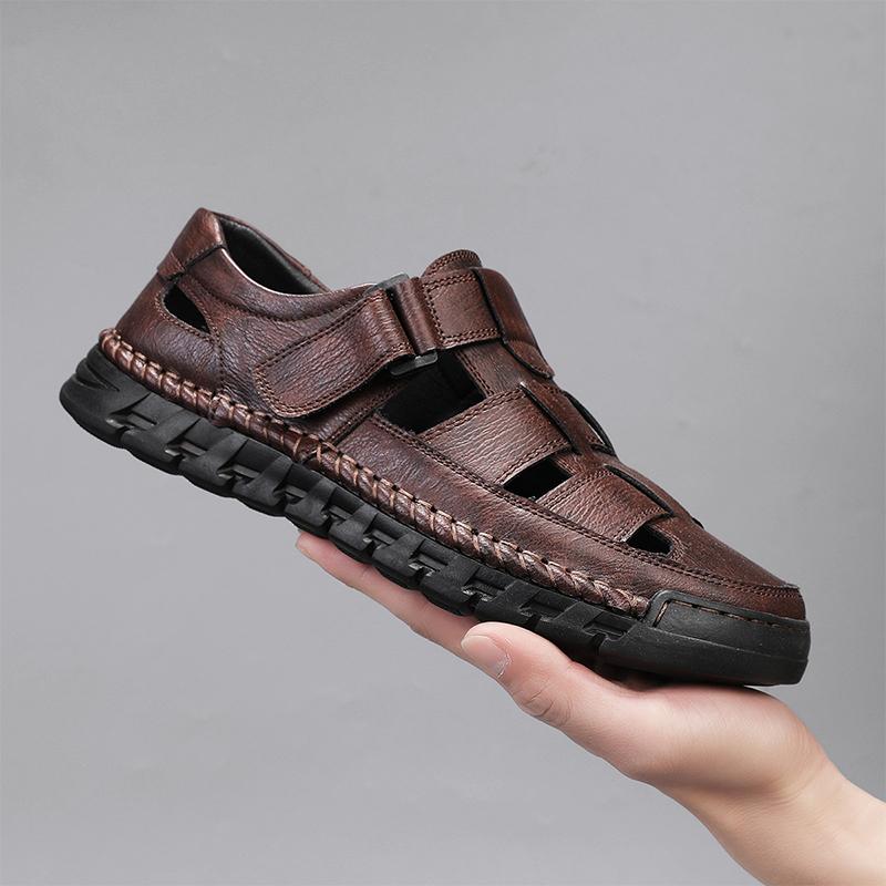 Mens Closed Toe Sandals Large Size Genuine Leather Casual Hiking Sandals Hand Sewn Outdoor Comfortable