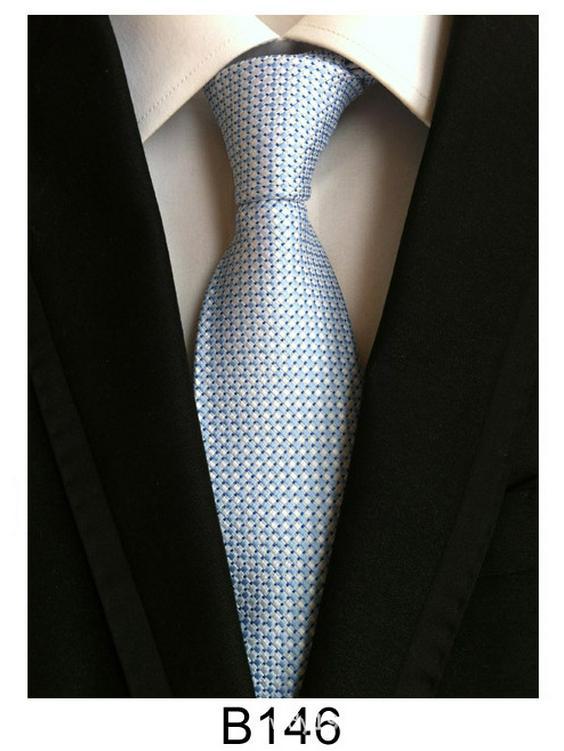 Cravate homme en soie et polyester faite main – Décontractée, formelle ou professionnelle