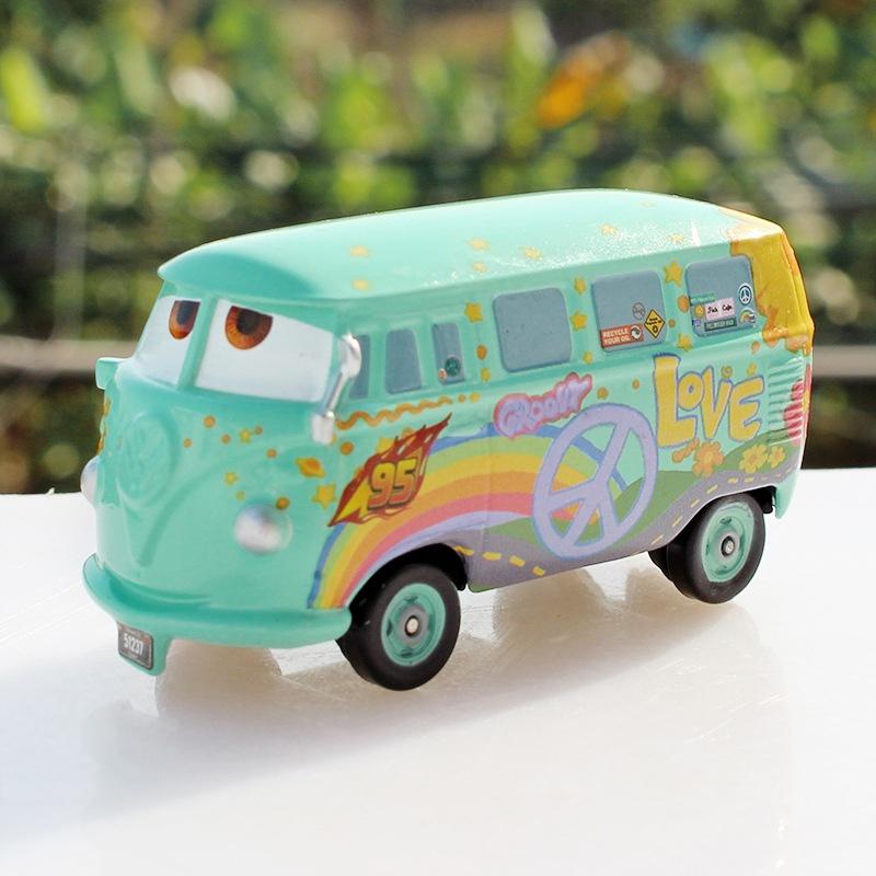 High-quality Alloy Toy Car Model Collectible Gift Disney Pixar Cars Lightning Mcqueen Bus 7cm