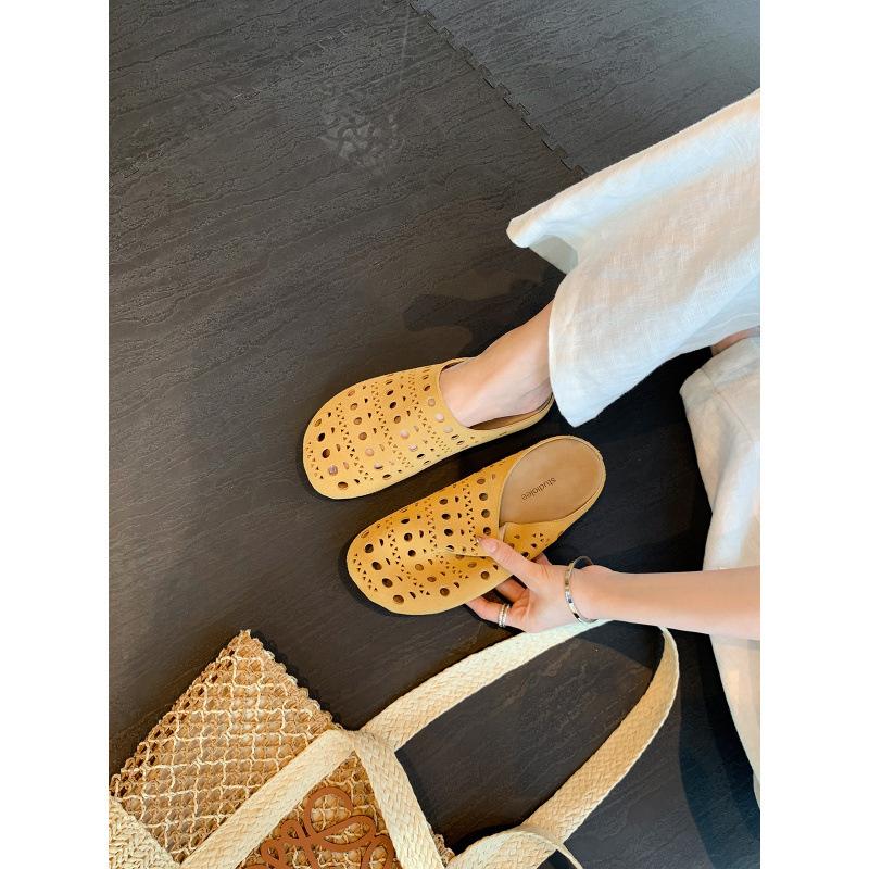 Rindslederversion~ echtes Leder mattiert hohl graviert Taschenkopf Halbpantoffeln Damen Sommerbekleidung dicksohlige Brot coole Hausschuhe