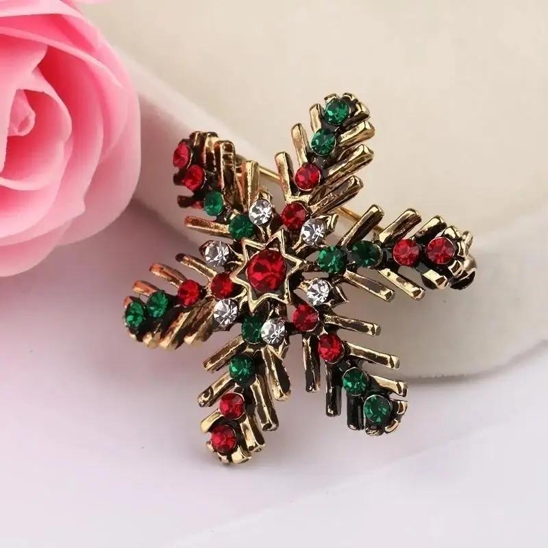 

Creative Christmas Alloy Snowflake Brooch Fashionable Cute Diamond Studded Snowflake Holiday Brooch Women s Jewelry Accessories