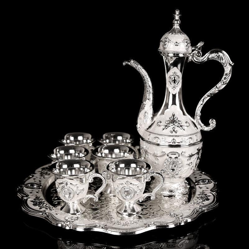 Set Pentolino Metallo Vintage per Caffè Turco Set da Tè Stile Europeo 6 Bicchieri da Vino di Lusso per Servire Tè Zamzam Vino Caffè Cappuccino