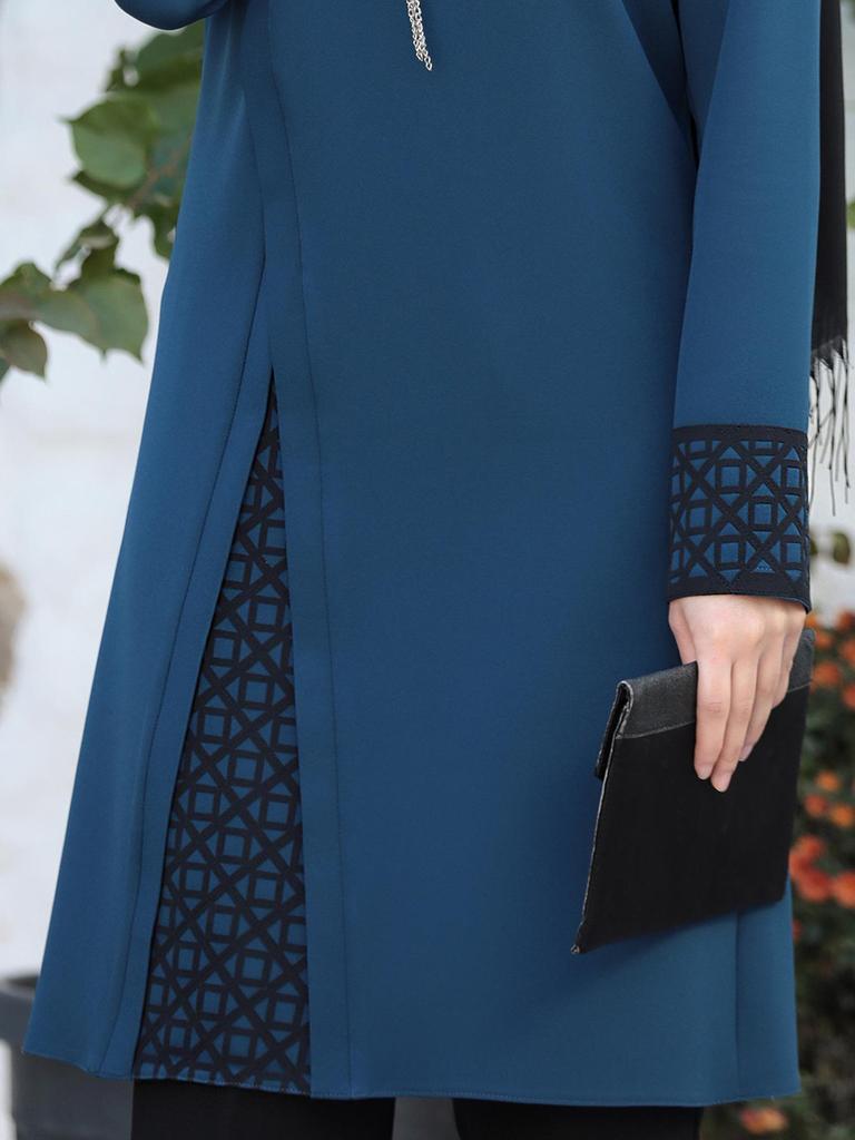 New Dubai Abaya: Two-Piece Set for Arab and Southeast Asian Women