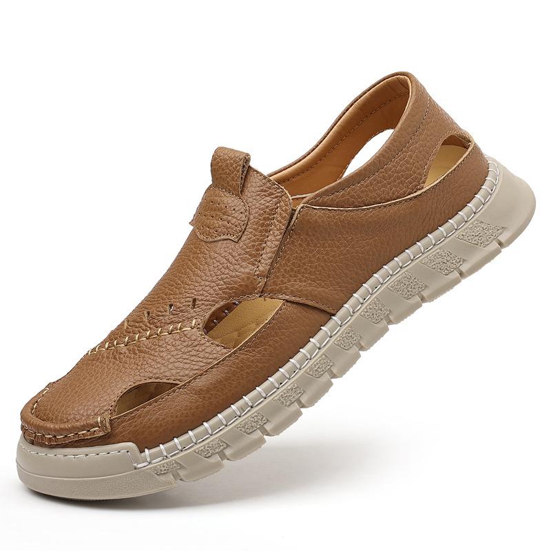 2025 Summer Sandals Summer Beach Shoes Korean Version Driving Shoes Casual Low-top Men's Shoes Hole Shoes Men 2025