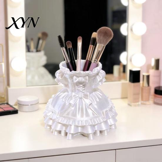 Teacher Gift Pen Holder 3D Printed Dress Shape Holder, Cute Desk Organizer Cup for Makeup Brushes Stationery, Creative Home Office Decor Small Item