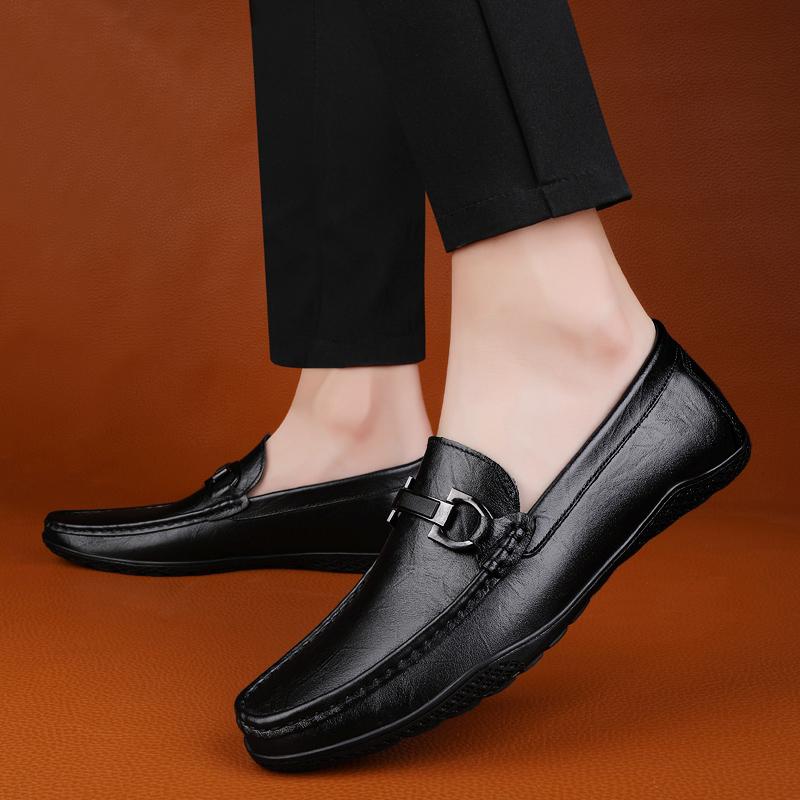 Fashion Slip On Lightweight Men's Leather Shoes Comfortable Business and Leisure Styles Outdoor Street Walking Flat Bottomed Shoes