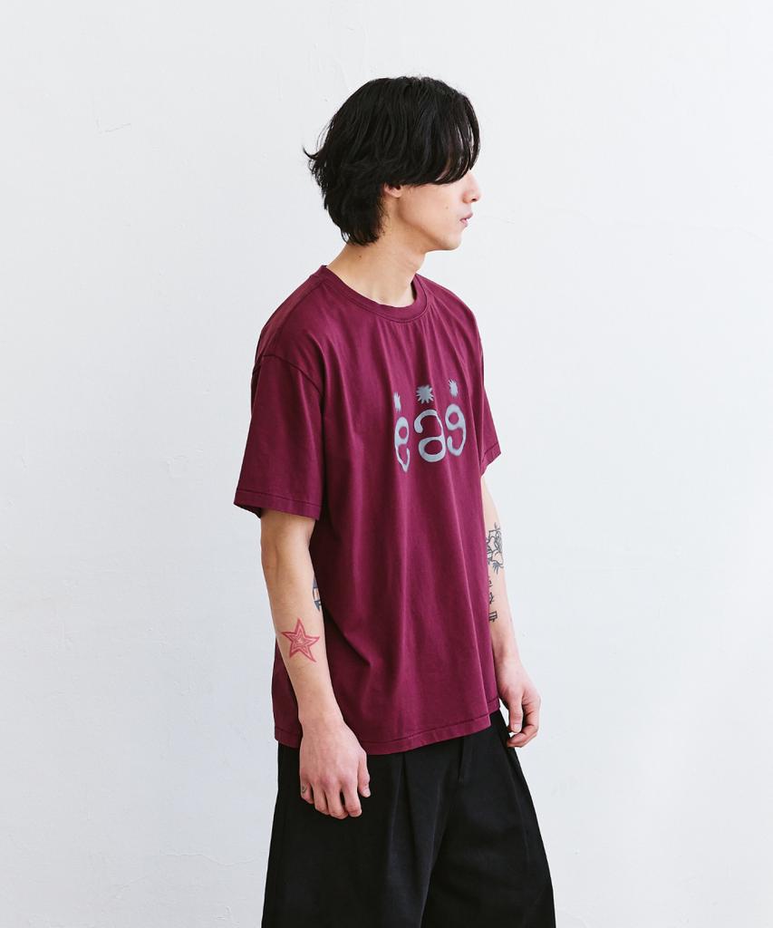 Iseuteuseobiseusyab Eee Logo Short Sleeve T-Shirt - Deep Burgundy