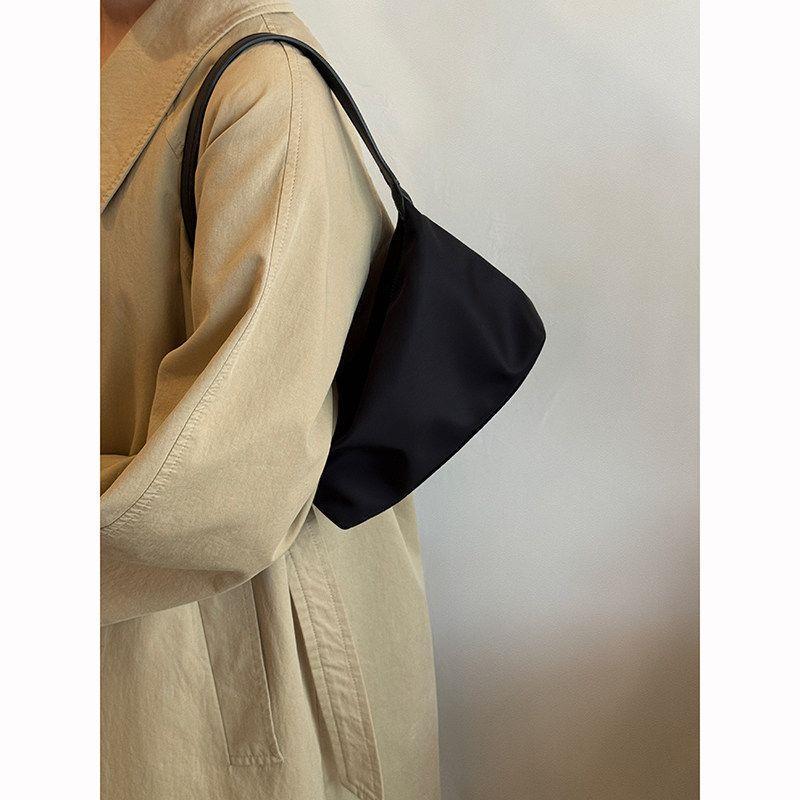 Sac à main - Sac polyvalent à une épaule sous le bras - Petit sac carré style niche haut de gamme