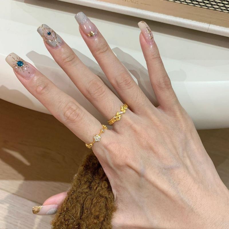 Simple Casual Style Diamond studded leaves rings for women Light Luxury Fashion Ring Party Wedding classics fine Jewelry