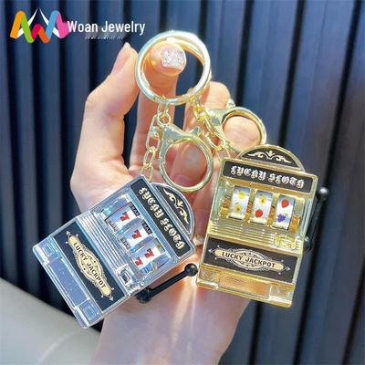 Portachiavi Shaker di Frutta Colorato Ciondolo Macchina Artiglio - Divertente Regalo Accessorio di Gioco
