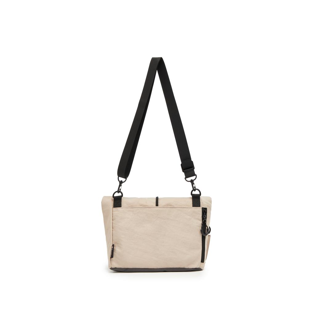 New Champion Fabric Shoulder Bag Regular Unisex U5CACPU40