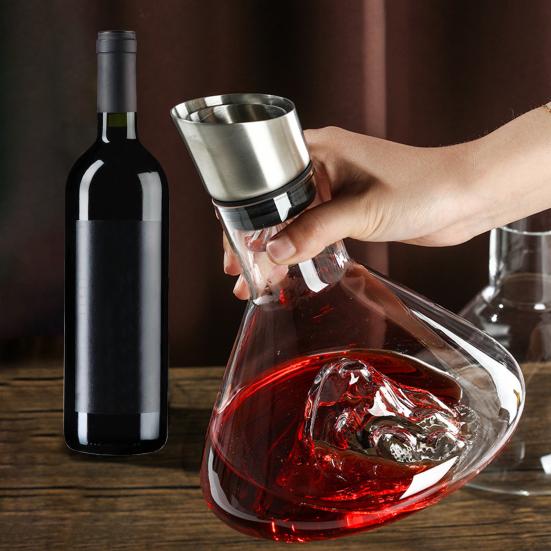 Glass Wine Decanter with Aerator Stainless Steel Filtration 12-Channel Aeration 1600ml Capacity Handcrafted Red Wine Carafe for Wine Bottles