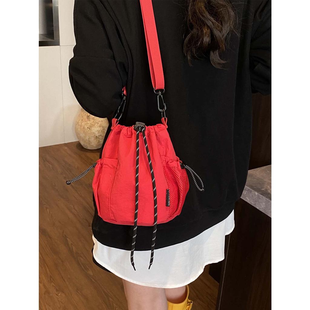 Soft surface large capacity bag for women's summer 2026 new casual shoulder crossbody bag versatile and simple commuting dumplin
