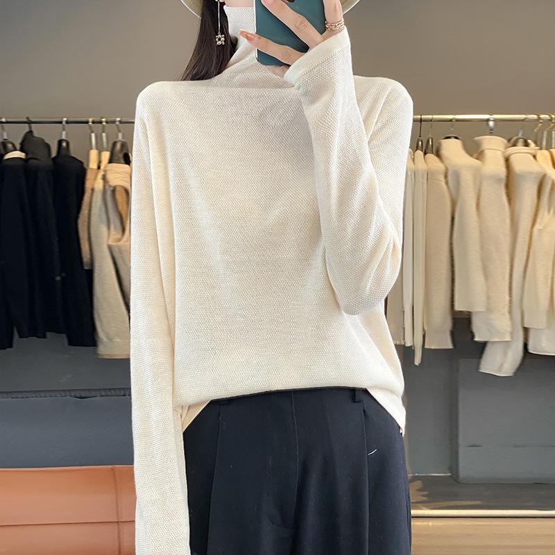 

Autumn new knitted sweater worsted slim pullover bottoming women s sweater tops stacked sweater supply M