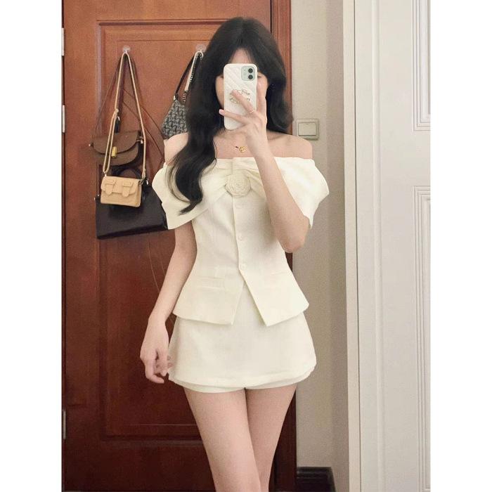 

Pine Chestnut Cream Same Milk White Shoulder Small Fragrant Wind Suit Women s Single-breasted Top High Waist Jacket + Shorts S