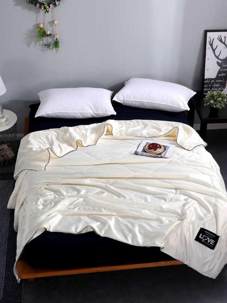 Luxury Emulation Silk Quilted Quilt Satin Pink Adults Child Spring Summer Quilts High Quality Soft Smooth Cool Blanket Comforter