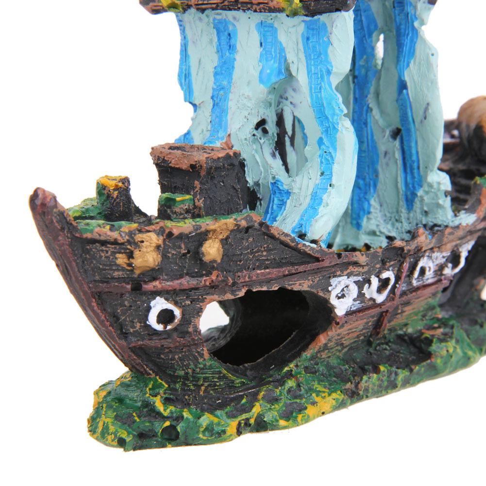 Aquarium Resin Pirate Ship Decoration – Sunken Sailboat & Hiding Spot