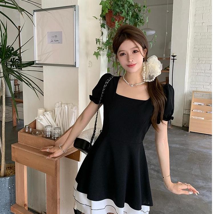 2026 Black Swan Color Block A-line Dress: Hepburn Style Short Sleeve Little Black Dress