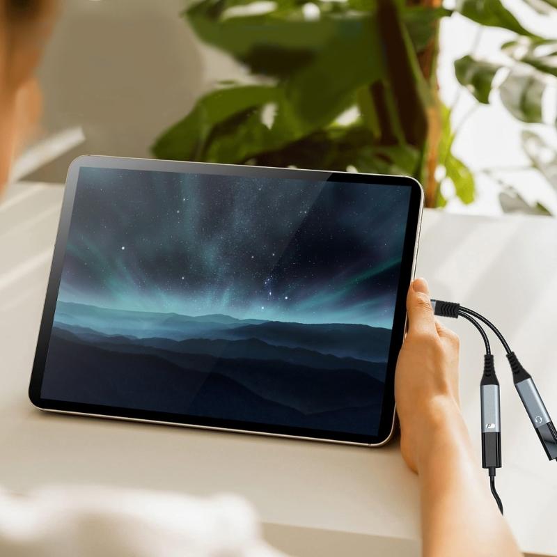 Two Port USB C To USB A OTG Cable 18W Fast Charging Braided Design Compatibles Multiple Devices