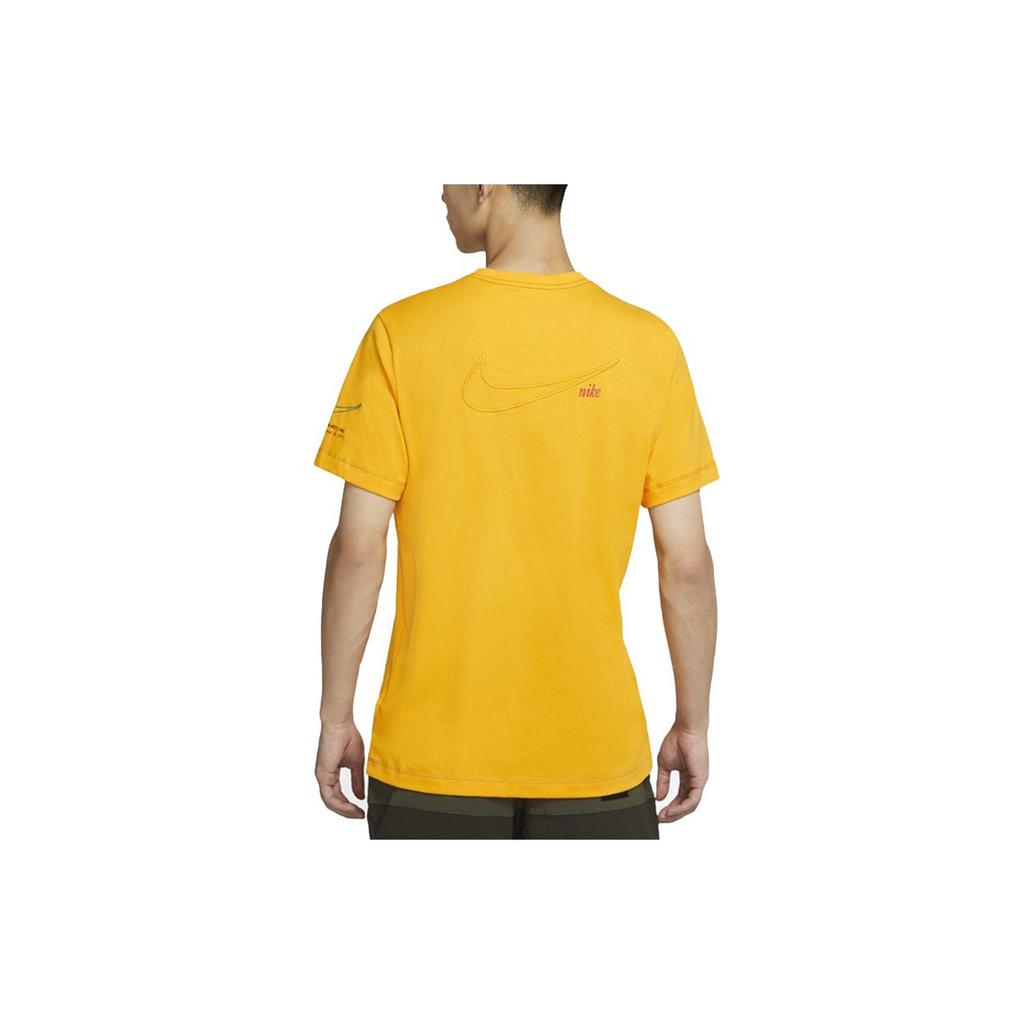 Nike T Shirts Men's Gold Crew Neck Moderate Straight Fit DJ1394-739