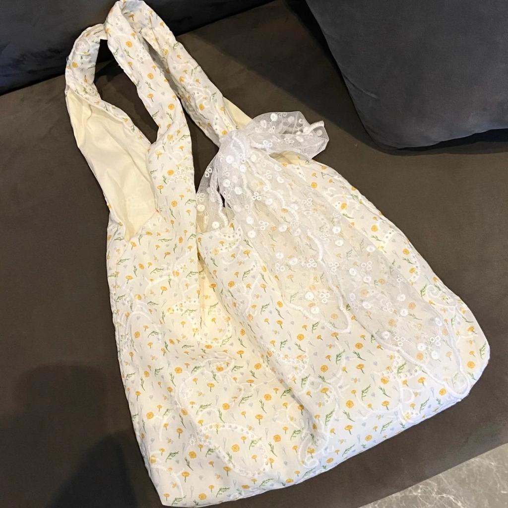 Korean Broken Flower Canvas Bag Women's 2025 New Large-capacity Shoulder Tote Bag Class Commuter Portable Shopping Bag