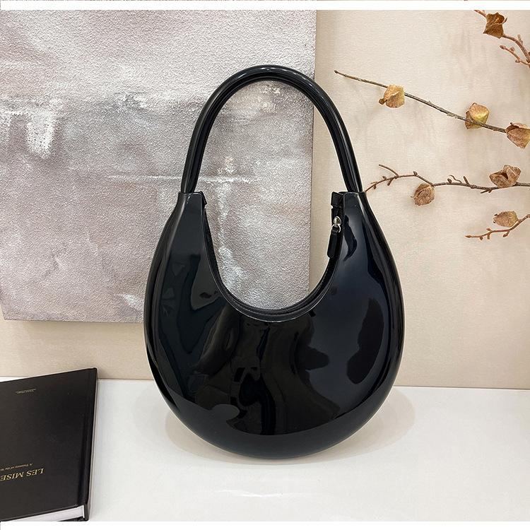 Niche Patent Leather Jelly Bag Women's Large-capacity New Summer Shoulder Armpit Bag Commuter Dumpling Bag