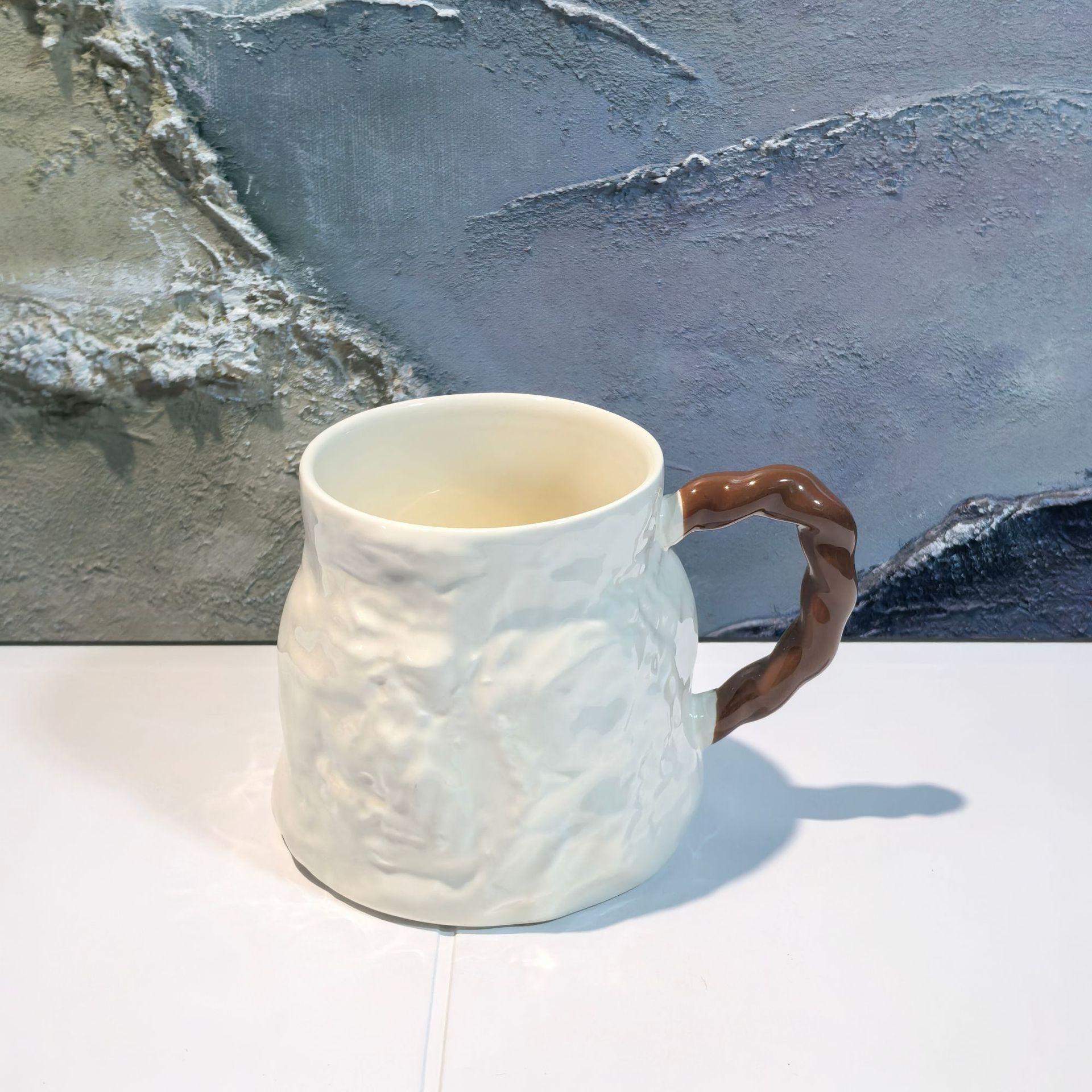 

Керамическая кружка в скандинавском стиле с каменным узором, с ложкой, чашка для женщин с высоким внешним видом, подарок на день рождения, чашка для воды, подарочная коробка, ощущение высокого класса 301-400ml