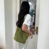 Korean Style Nylon Tote Shoulder Bag for Women Large Capacity Lightweight Bucket Bag Fashionable Versatile Commuter Handbag