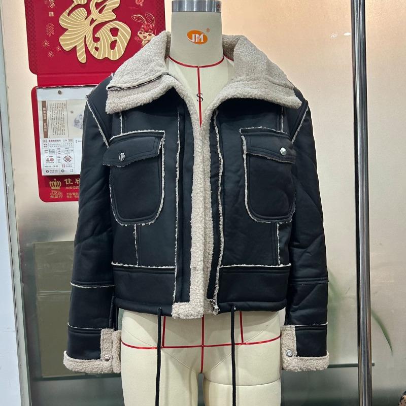 

Women s Black Faux Leather Shearling Lined Jacket Short Warm Winter Outerwear with Pockets S чорний