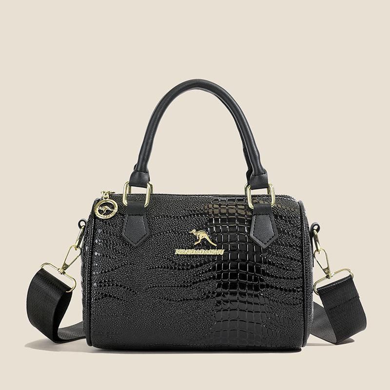 

Женская сумка 2025 выход большая вместимость сумка для матери среднего возраста мягкая кожа женская на плечо сумка-мессенджер чёрный