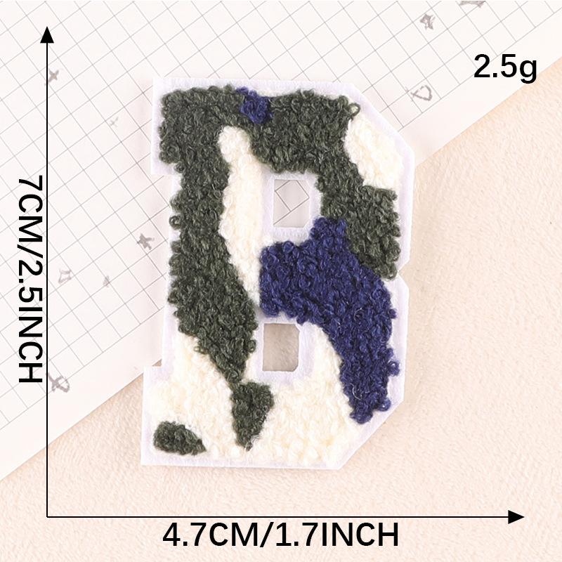 Computerstickerei Handtuchstickerei Stoffetikett Camouflage Englisches Alphabet Handkonto DIY Patch Zubehör Chenille Stickstoffaufkleber