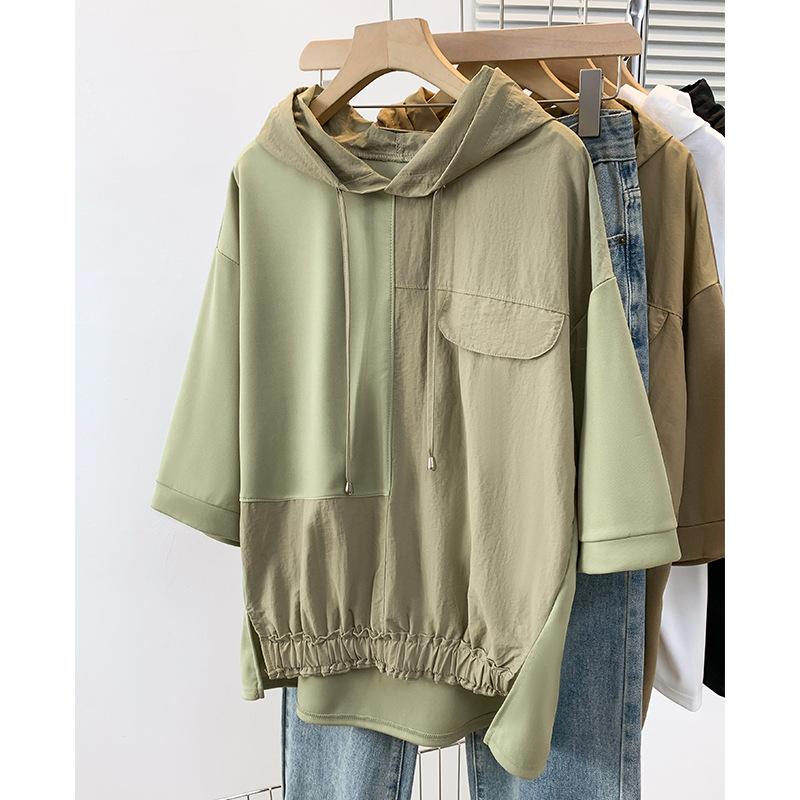 

Новый стиль Худи со швами Однотонная футболка Большого размера Свободный Повседневный Неровный подол Топ со средним рукавом One Size зелёный