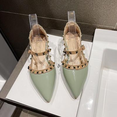 Fashion Spring New Pointed Toe Low Heel Sandals Women Baotou Shallow Mouth Side Empty Simple Block Heel Riveted Roman Shoes