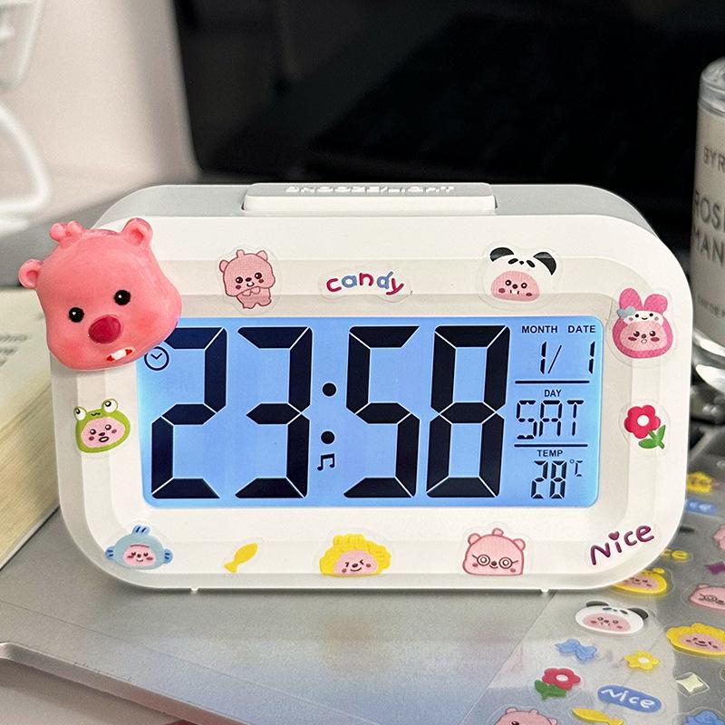 Luminous Cute Beaver Alarm Clock - Multifunctional Silent Desktop Clock with Timer for Dorms and Bedside.