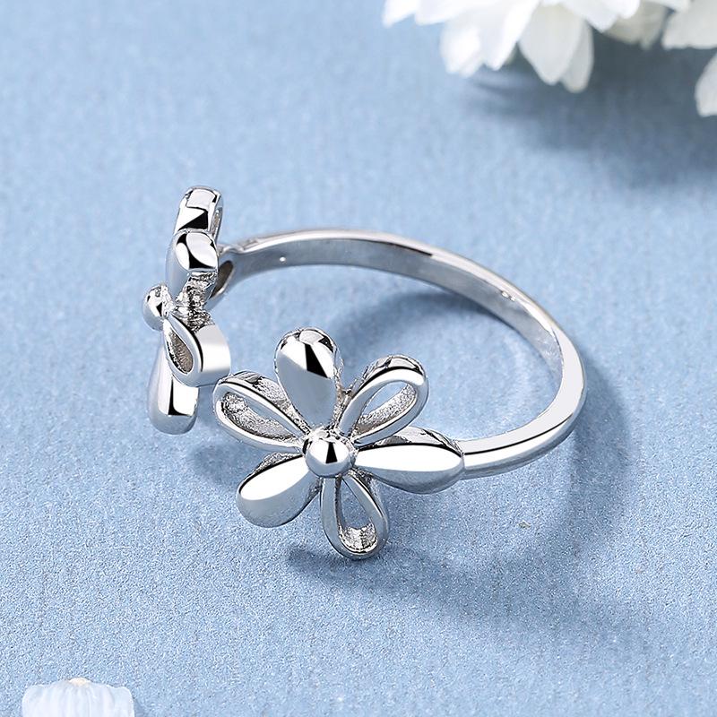 2022 Women's Flower Open Ring - Blogger Style with Girlish Charm