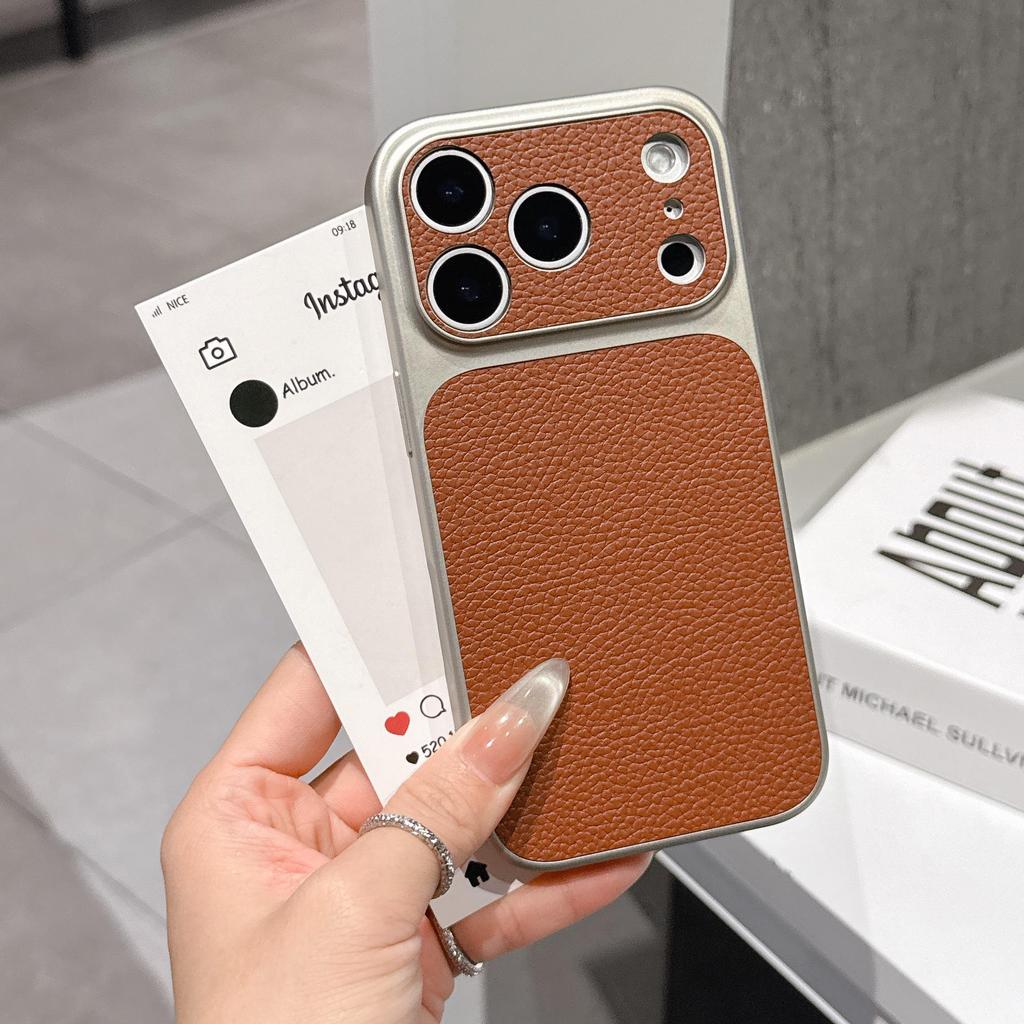 Apple 17PROMAX Lychee Leather Texture Phone Case with Large Window and Anti-fall Protection