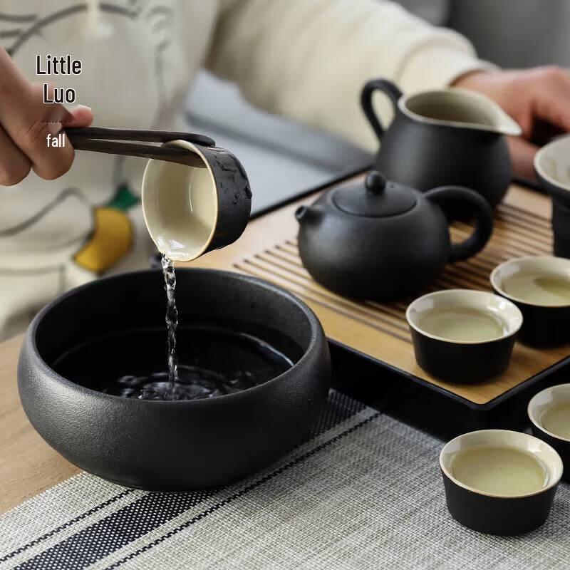 Temake Ceramic Tea Set with Beam-Handle Pot