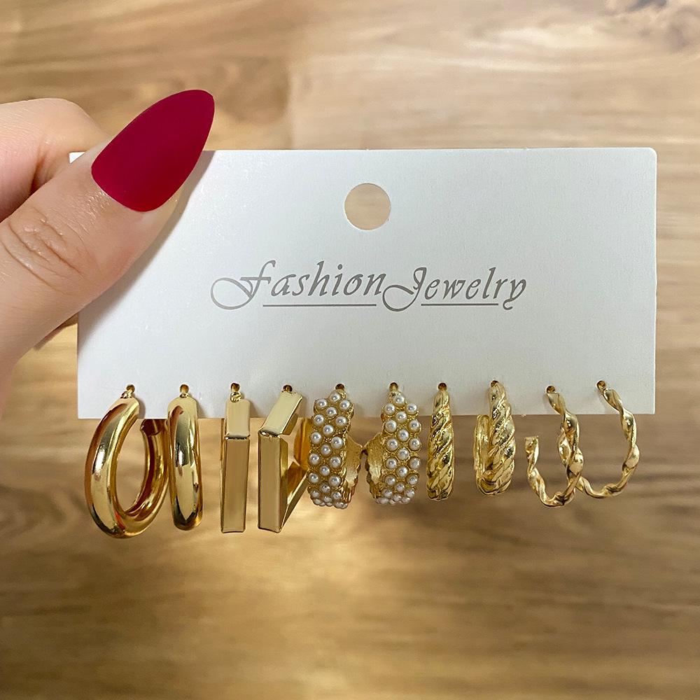 Inlagda pärlörhängen för kvinnor: Kreativ Fransk Retro Guldringar Set (6 stycken)