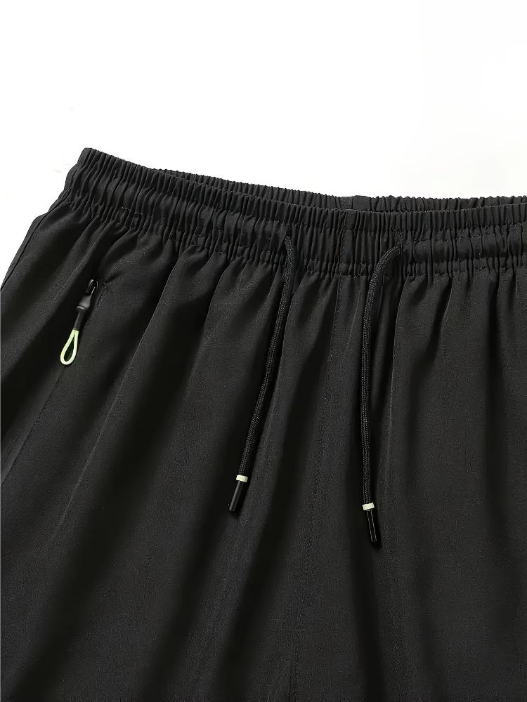 Pánské atletické šortky z ledově hedvábného vlákna - Měkká pohodlná látka s potiskem blesku, Elastický pas a stahovací šňůrka, Boční kapsy