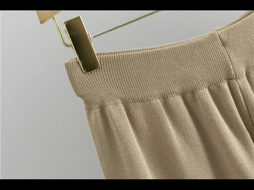 Γυναικείο πλεκτό κοστούμι φθινοπώρου/χειμώνα: Μακρυμάνικο πουλόβερ και φαρδύ παντελόνι με σκίσιμο σετ δύο τεμαχίων